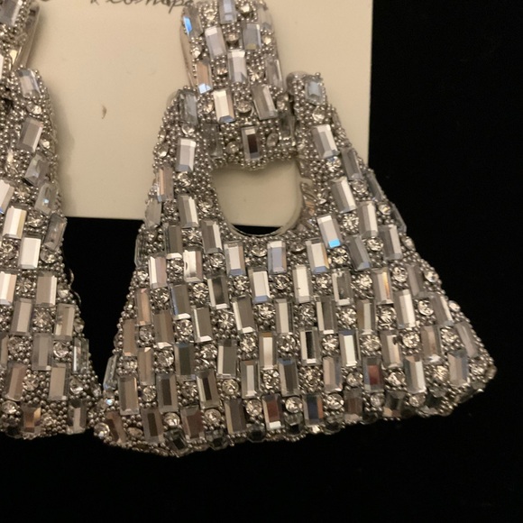 Earrings - Picture 3 of 3